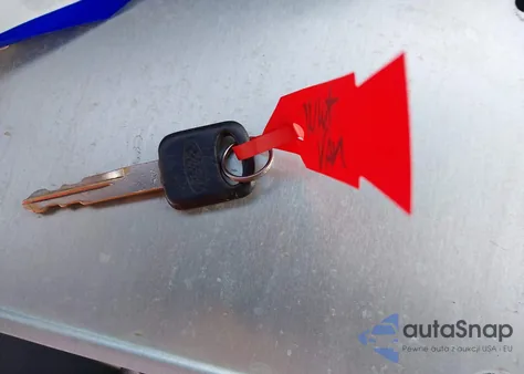 2010 Ford E-350 Super Duty Xl/Xlt из США, поврежденный, VIN 1FBNE3BL7ADA00432